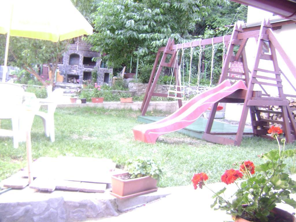 Băile Herculane Pension Casa Natura المظهر الخارجي الصورة