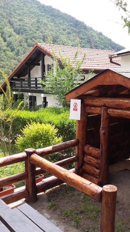 Băile Herculane Pension Casa Natura المظهر الخارجي الصورة